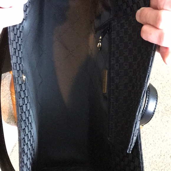 NWOT ST JOHN Black Logo Handbag - Picture 7 of 7